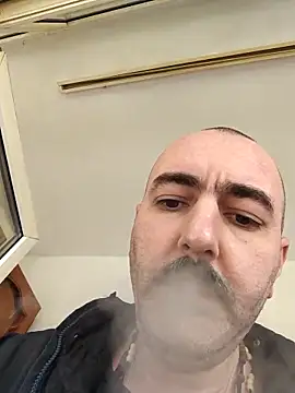 Maryo0001 online show from October 2025 10:24:01 AM