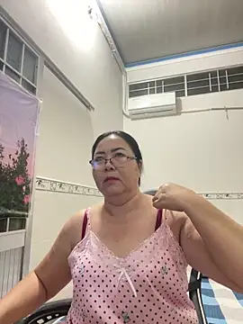 NDith online show from October 2025 09:27:01 PM