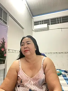 NDith online show from November 2025 07:45:02 PM