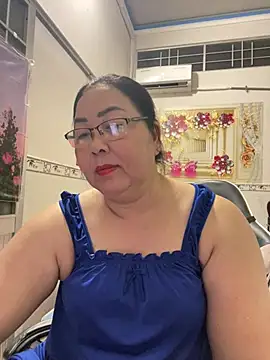 Snapshot of NDith chatting on March 2026 12:49:01 PM NDith online show from March 2026 12:49:01 PM