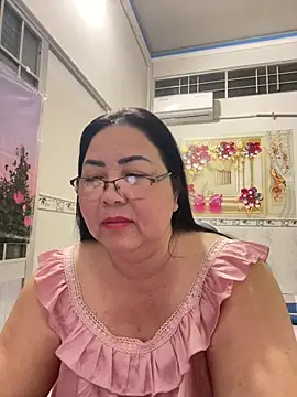 Snapshot of NDith chatting on April 2026 10:37:02 PM NDith online show from April 2026 10:37:02 PM