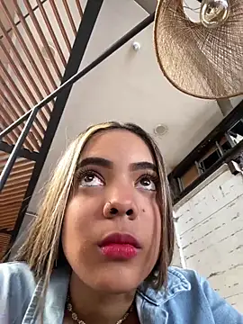 Snapshot of NAUGHTY_LITTLE_18 chatting on December 2024 06:34:01 PM NAUGHTY LITTLE 18 online show from December 2024 06:34:01 PM