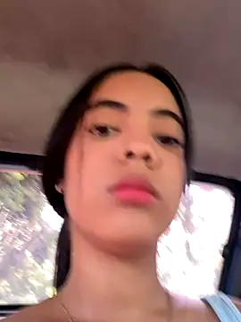 NAUGHTY LITTLE 18 online show from December 2025 03:18:02 PM