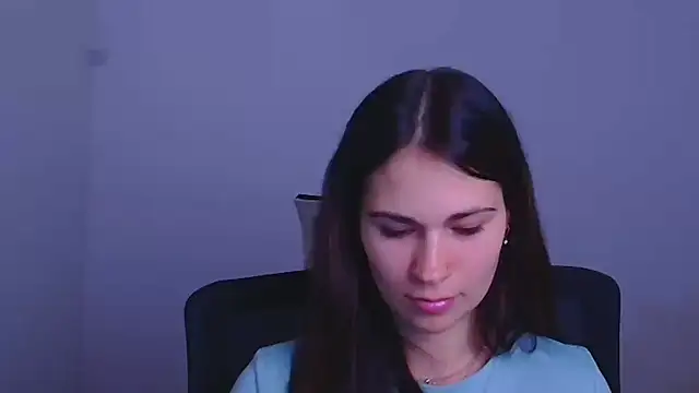 Loon Amore online show from December 2024 07:27:02 PM