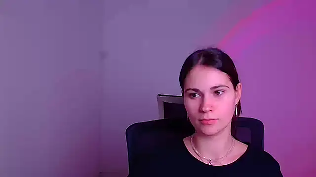 Loon Amore online show from January 2025 10:37:01 PM