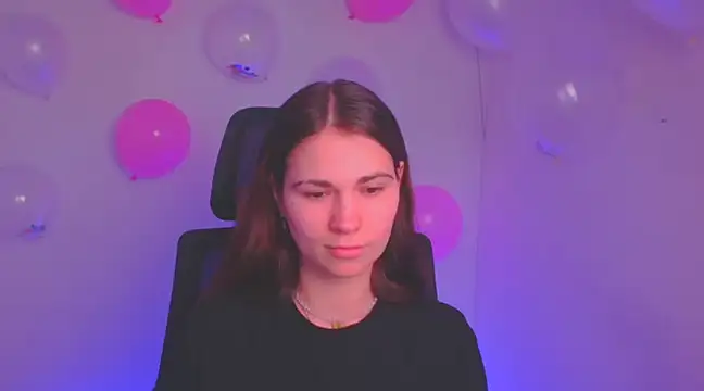 Loon Amore online show from February 2025 08:13:02 PM