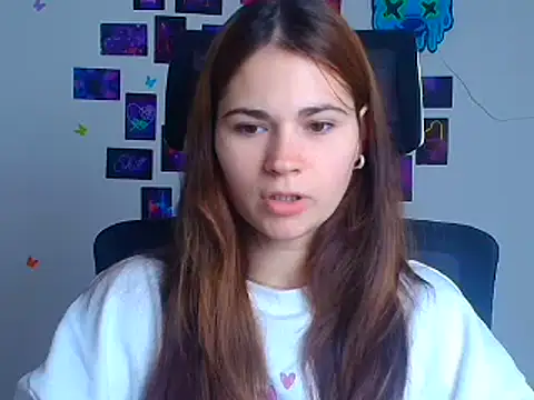 Loon Amore online show from November 2025 07:24:02 AM