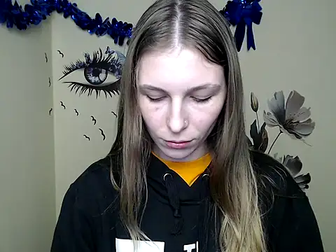 StrangerGi online show from February 2025 07:27:02 PM