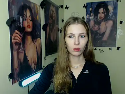 StrangerGi online show from November 2025 07:08:02 AM