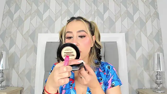 anais cooper online show from February 2025 11:43:02 AM