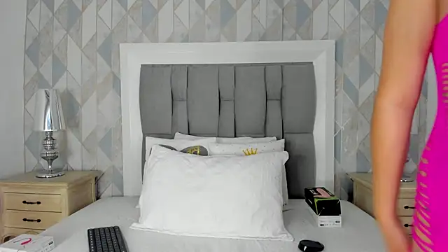 anais cooper online show from October 2025 11:33:02 AM