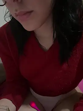 EvelisePetrovich online show from June 2026 11:10:01 PM