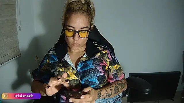 Isis69  online show from November 2025 11:49:02 PM