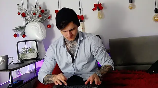 Snapshot of CarterCole chatting on January 2025 06:29:01 AM CarterCole online show from January 2025 06:29:01 AM