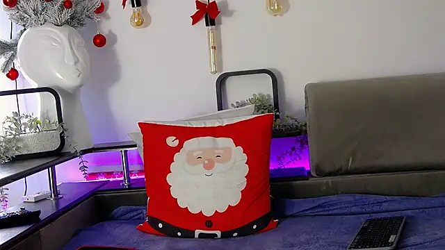 Snapshot of CarterCole chatting on January 2025 09:48:02 AM CarterCole online show from January 2025 09:48:02 AM