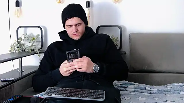 Snapshot of CarterCole chatting on February 2025 07:33:01 AM CarterCole online show from February 2025 07:33:01 AM