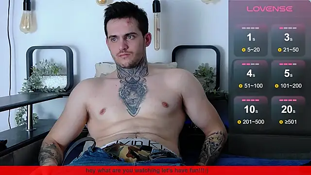 Snapshot of CarterCole chatting on March 2025 01:57:02 PM CarterCole online show from March 2025 01:57:02 PM