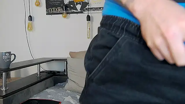 Snapshot of CarterCole chatting on December 2025 02:56:02 PM CarterCole online show from December 2025 02:56:02 PM