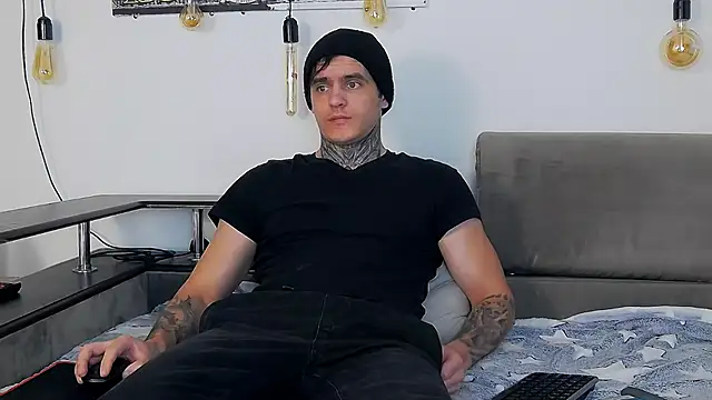 Snapshot of CarterCole chatting on December 2025 12:45:02 PM CarterCole online show from December 2025 12:45:02 PM