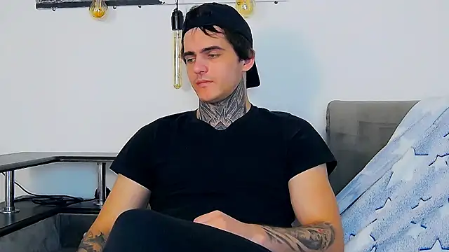 Snapshot of CarterCole chatting on January 2026 11:37:02 AM CarterCole online show from January 2026 11:37:02 AM