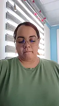 Snapshot of mia_donatto369 chatting on July 2026 02:21:01 PM mia donatto369 online show from July 2026 02:21:01 PM