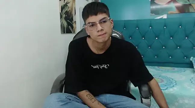 Noha scott online show from December 2024 11:18:02 PM