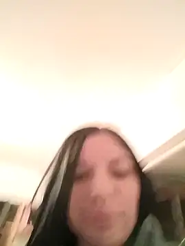 Snapshot of KaroKross26 chatting on October 2025 03:41:01 PM KaroKross26 online show from October 2025 03:41:01 PM