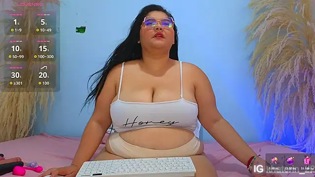 Snapshot of april_lopez6 chatting on November 2025 10:12:01 PM april lopez6 online show from November 2025 10:12:01 PM