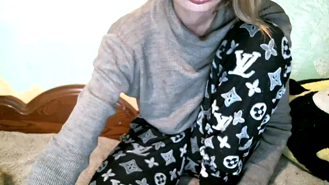 DennisXCaroll online show from October 2025 06:52:01 PM