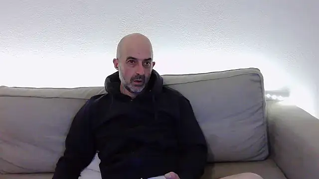 Snapshot of newsimo74 chatting on February 2025 05:04:01 AM newsimo74 online show from February 2025 05:04:01 AM
