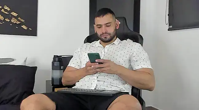 Snapshot of Dereck_vega chatting on January 2025 09:45:01 PM Dereck vega online show from January 2025 09:45:01 PM