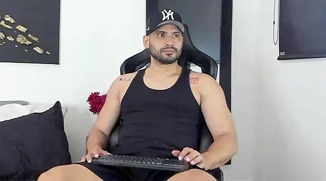 Snapshot of Dereck_vega chatting on February 2025 10:48:01 PM Dereck vega online show from February 2025 10:48:01 PM