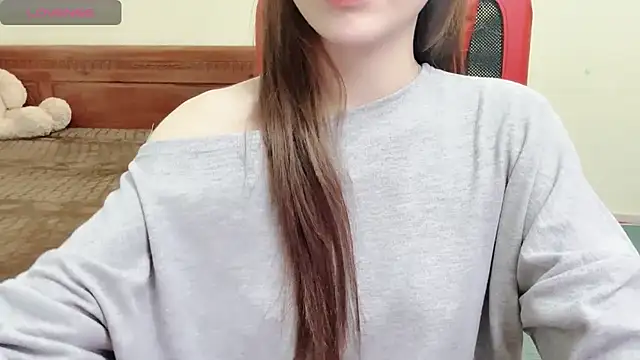 TrinhH Nabbi online show from December 2024 12:56:02 PM