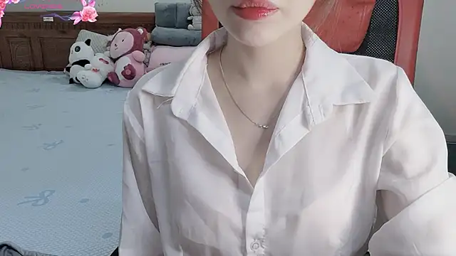 TrinhH Nabbi online show from April 2026 02:43:01 PM