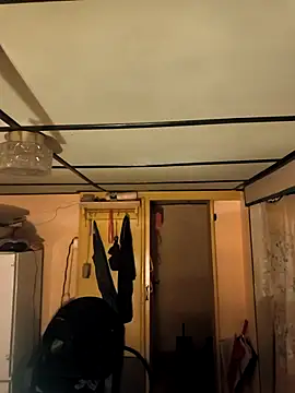 Ronny2510 online show from October 2025 07:31:01 PM