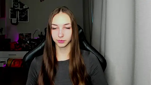 Snapshot of Sm0ly chatting on January 2026 02:49:01 AM Sm0ly online show from January 2026 02:49:01 AM