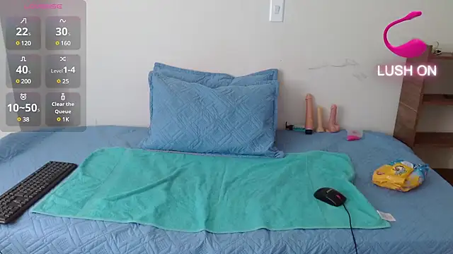 Snapshot of celeste_stephan chatting on December 2024 04:25:02 PM celeste stephan online show from December 2024 04:25:02 PM