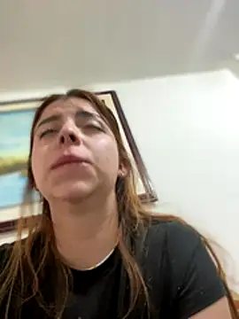 Cloew Marz online show from October 2025 09:57:01 PM