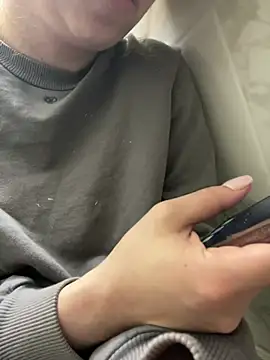 Cloew Marz online show from February 2026 04:05:02 PM