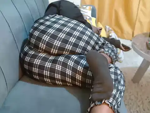 leslysexygirl online show from November 2025 07:02:02 AM