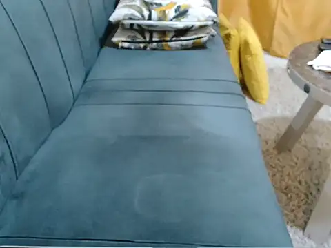 leslysexygirl online show from April 2026 06:19:01 AM