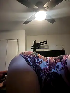 aliceluvzbill online show from December 2024 08:26:02 PM