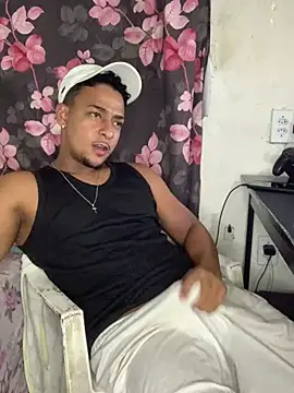 outropirocudo online show from July 2026 04:43:02 AM