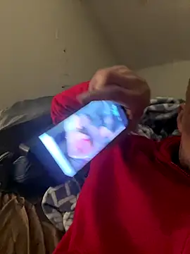 aaronmc311840 online show from October 2025 01:39:01 AM