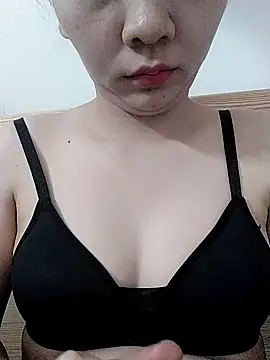 Snapshot of Girlladyxxx chatting on September 2025 05:29:01 AM Girlladyxxx online show from September 2025 05:29:01 AM