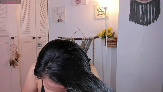 Snapshot of anaruiz_ chatting on November 2025 02:12:01 AM anaruiz online show from November 2025 02:12:01 AM