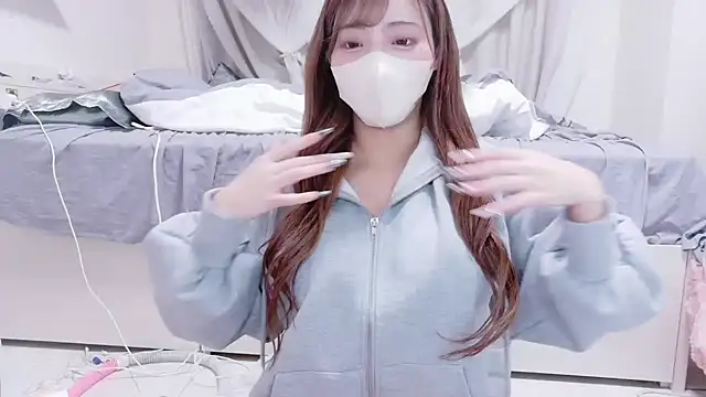  chanMOMO  online show from October 2025 03:42:01 PM