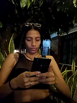 lily sk online show from January 2025 02:01:01 AM