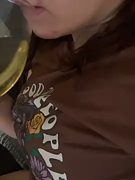 Snapshot of lolitalamasbonita01 chatting on March 2025 07:17:01 PM lolitalamasbonita01 online show from March 2025 07:17:01 PM