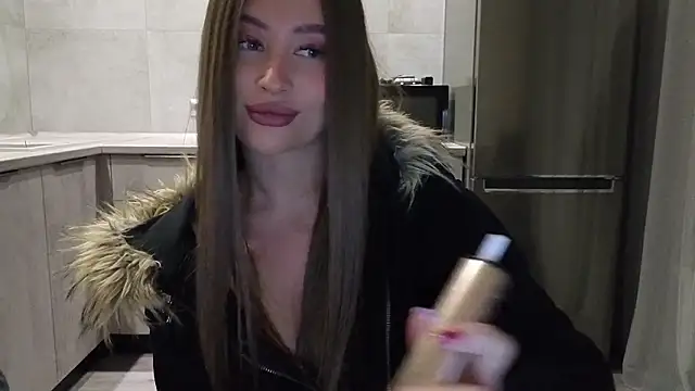 Snapshot of Cinderella____ chatting on February 2026 07:44:02 PM Cinderella online show from February 2026 07:44:02 PM